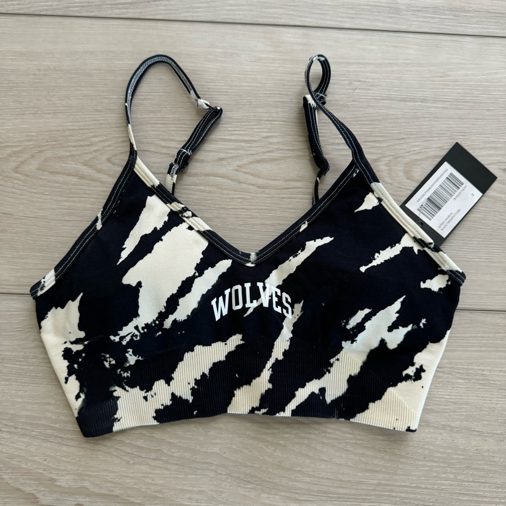 Darc Sport Bra NWT MEDIUM